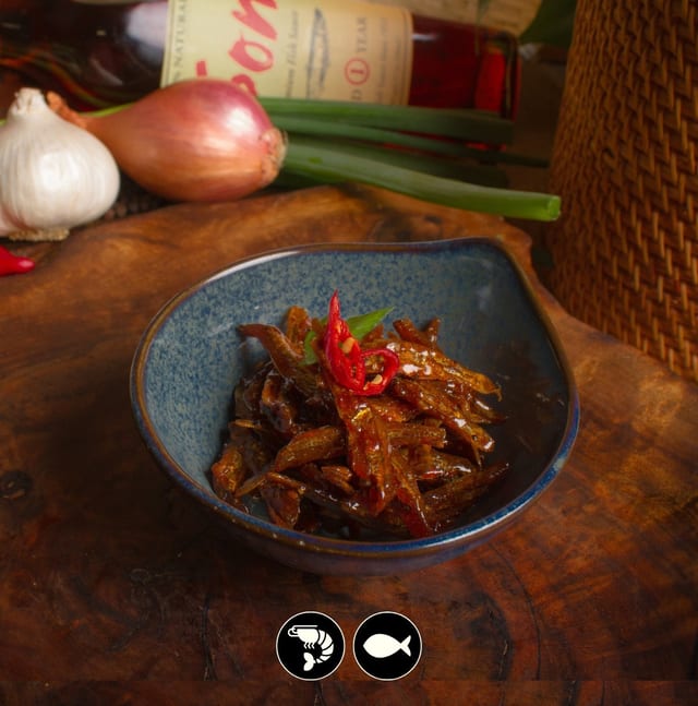 Golden Anchovies / Cá Cơm Chiên Giòn.