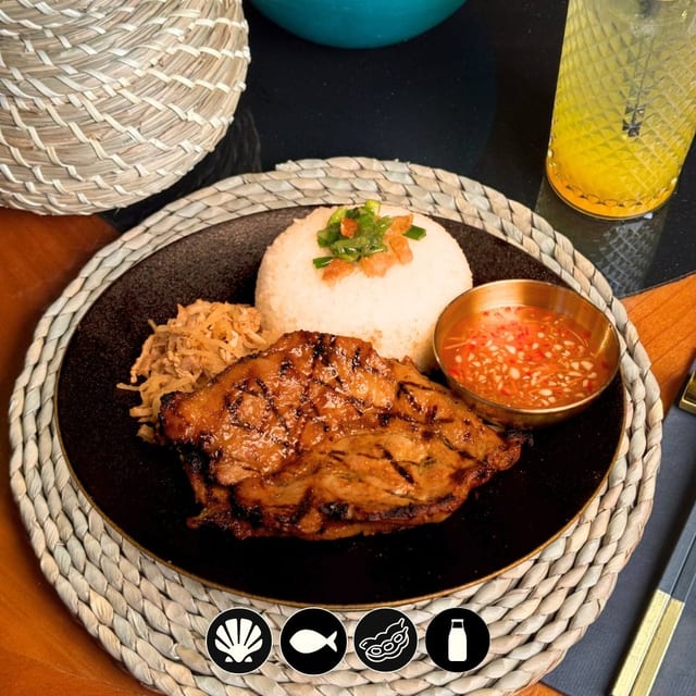 Grilled Pork and Shredded Pork Skin With Broken Rice / Cơm Tấm Sườn Bì.