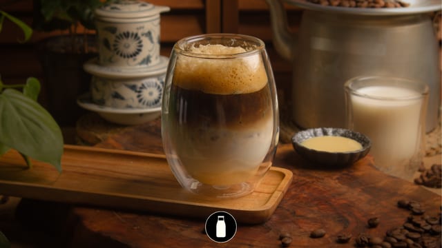 Saigon-Style White Coffee / Bạc Xỉu.